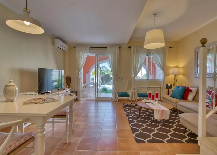 Campoverde By Interhome * دينايا